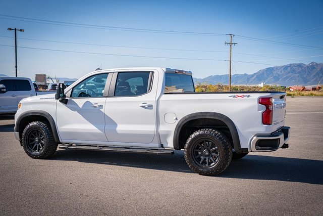 2022 Chevrolet Silverado 1500 LT photo 12