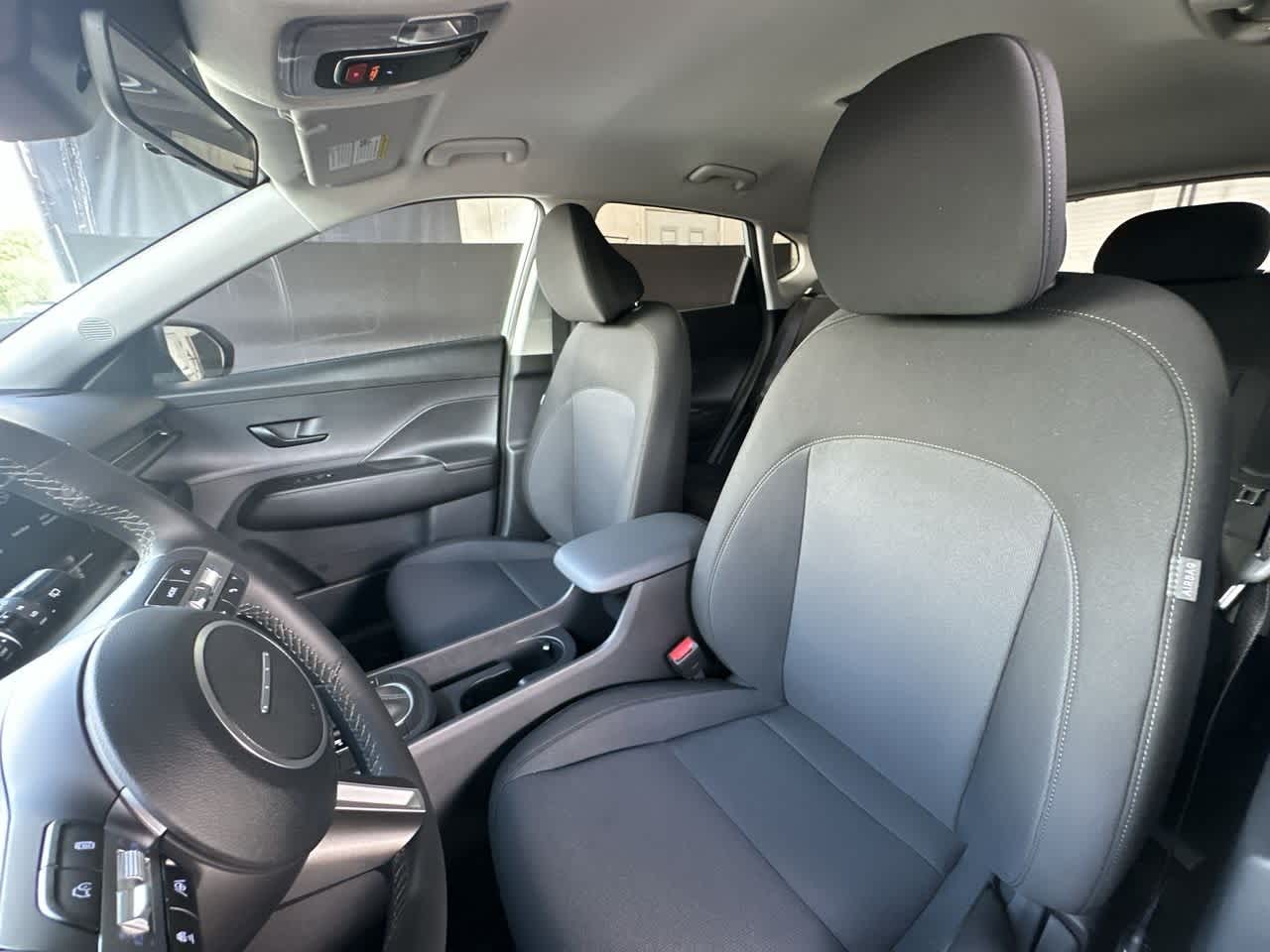 2026 Hyundai Kona SEL photo 13
