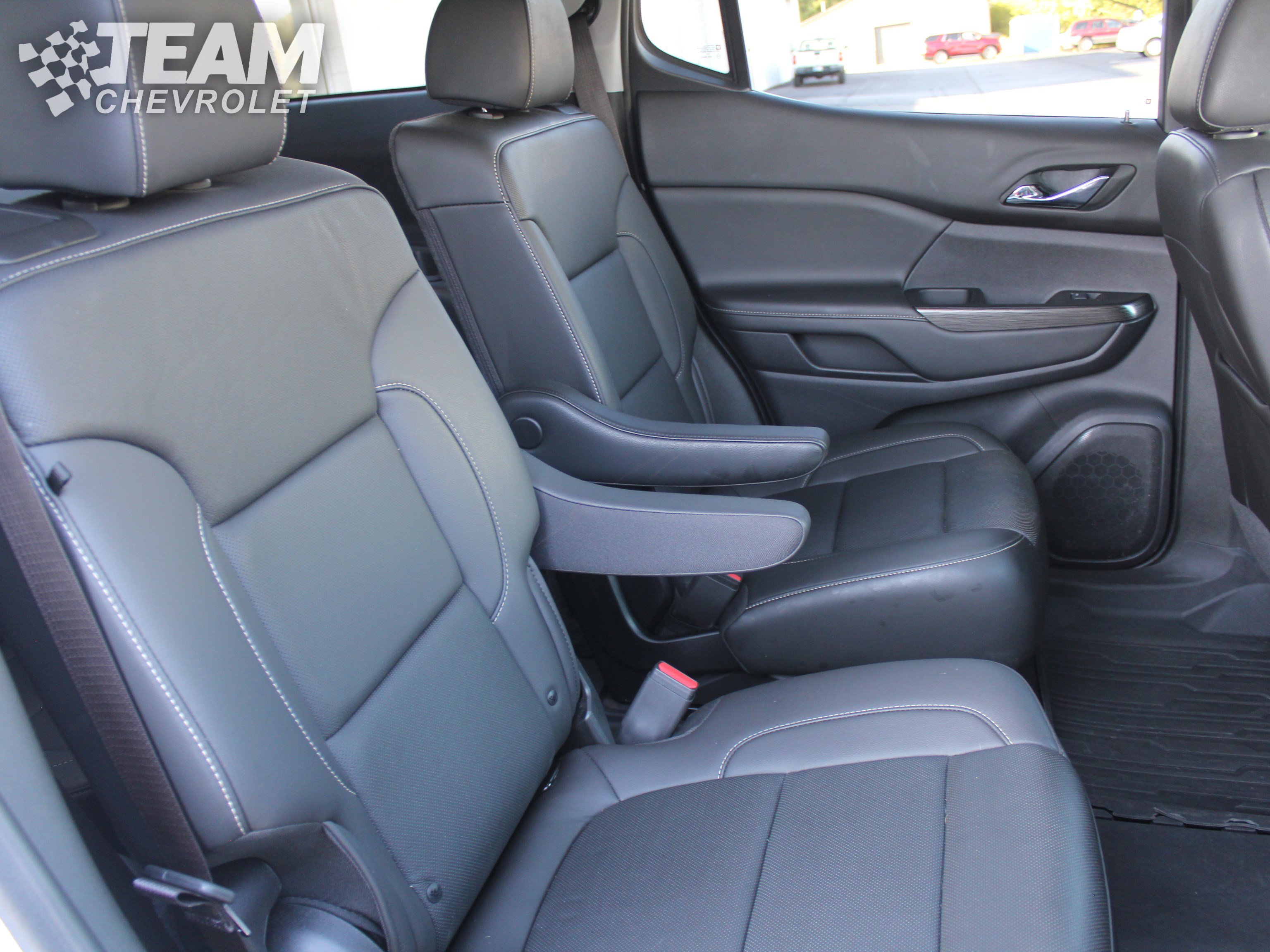 2023 Gmc Acadia SLT photo 26