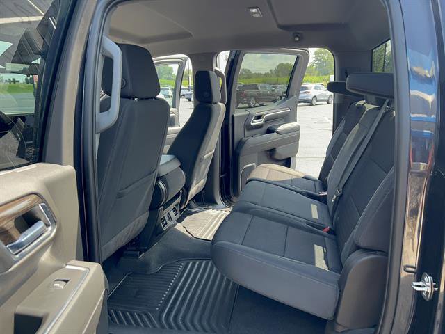 2023 Chevrolet Silverado 1500 LT photo 18