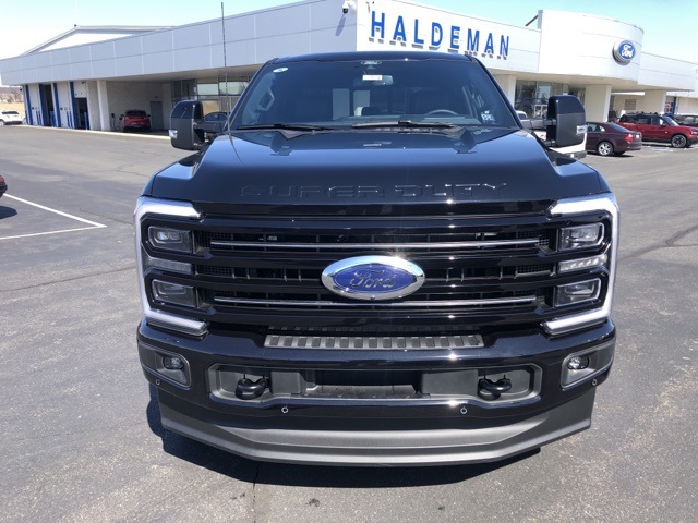 2025 Ford F-350 photo 2