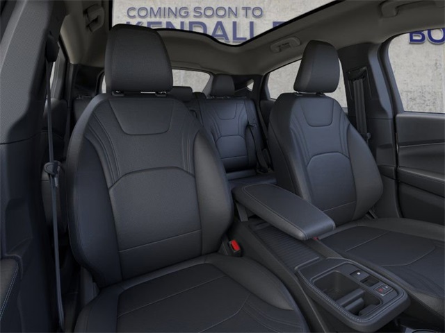 2025 Ford Mustang Mach-E Premium photo 3