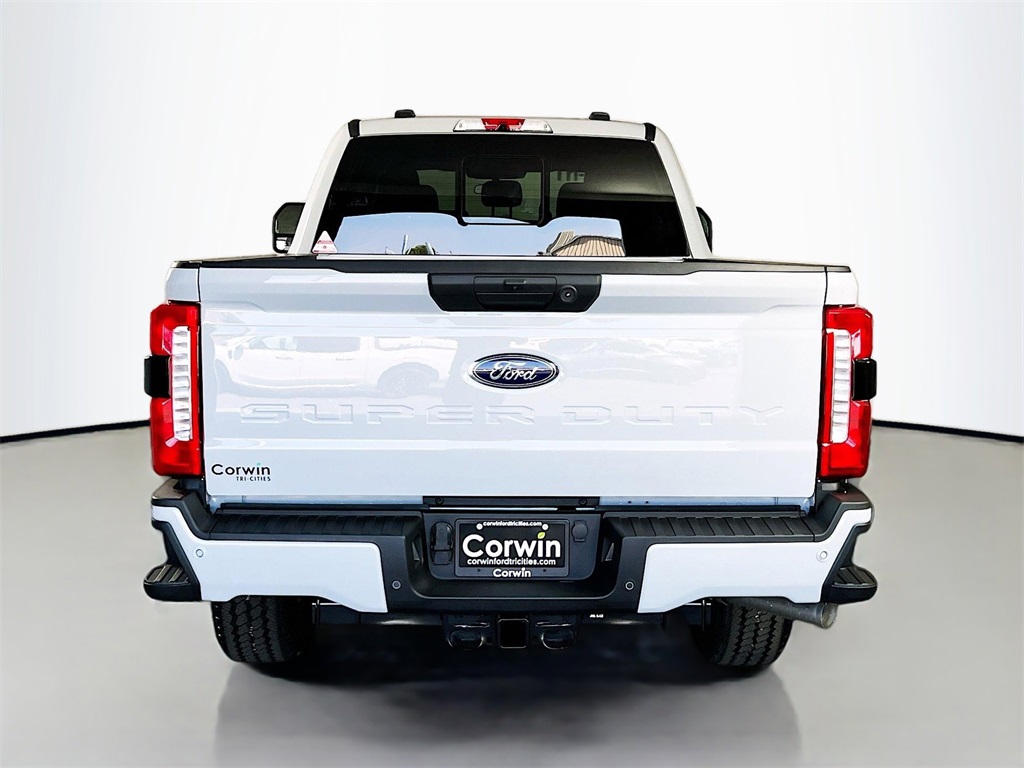 2026 Ford F-350 photo 12