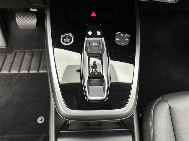 2024 Audi Q4 E-tron Premium Plus photo 11