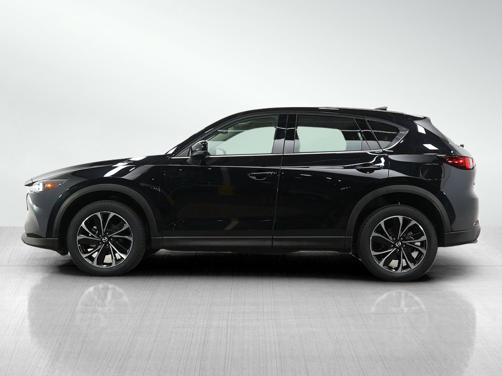 Used 2023 Mazda CX-5 S Premium package with VIN JM3KFBDM2P0115524 for sale in Burnsville, Minnesota