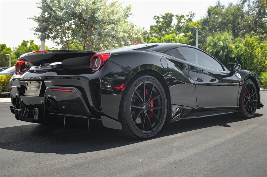 2020 Ferrari 488 Pista photo 3
