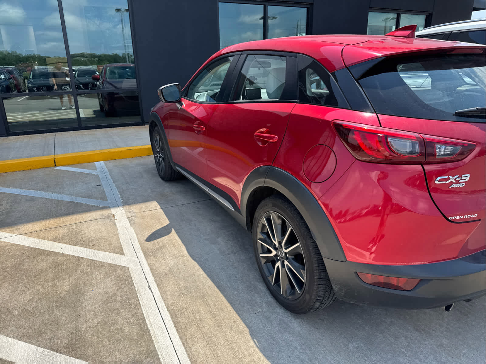 2016 Mazda CX-3 Grand Touring photo 3