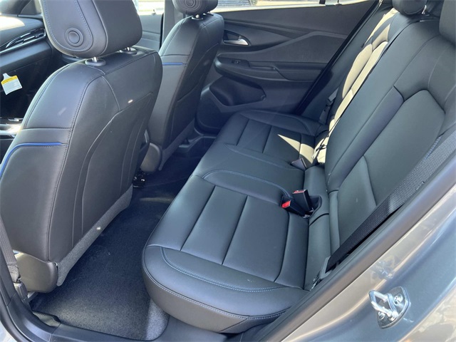 2025 Buick Envista ST photo 10