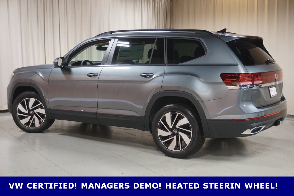2024 Volkswagen Atlas SE Technology photo 16