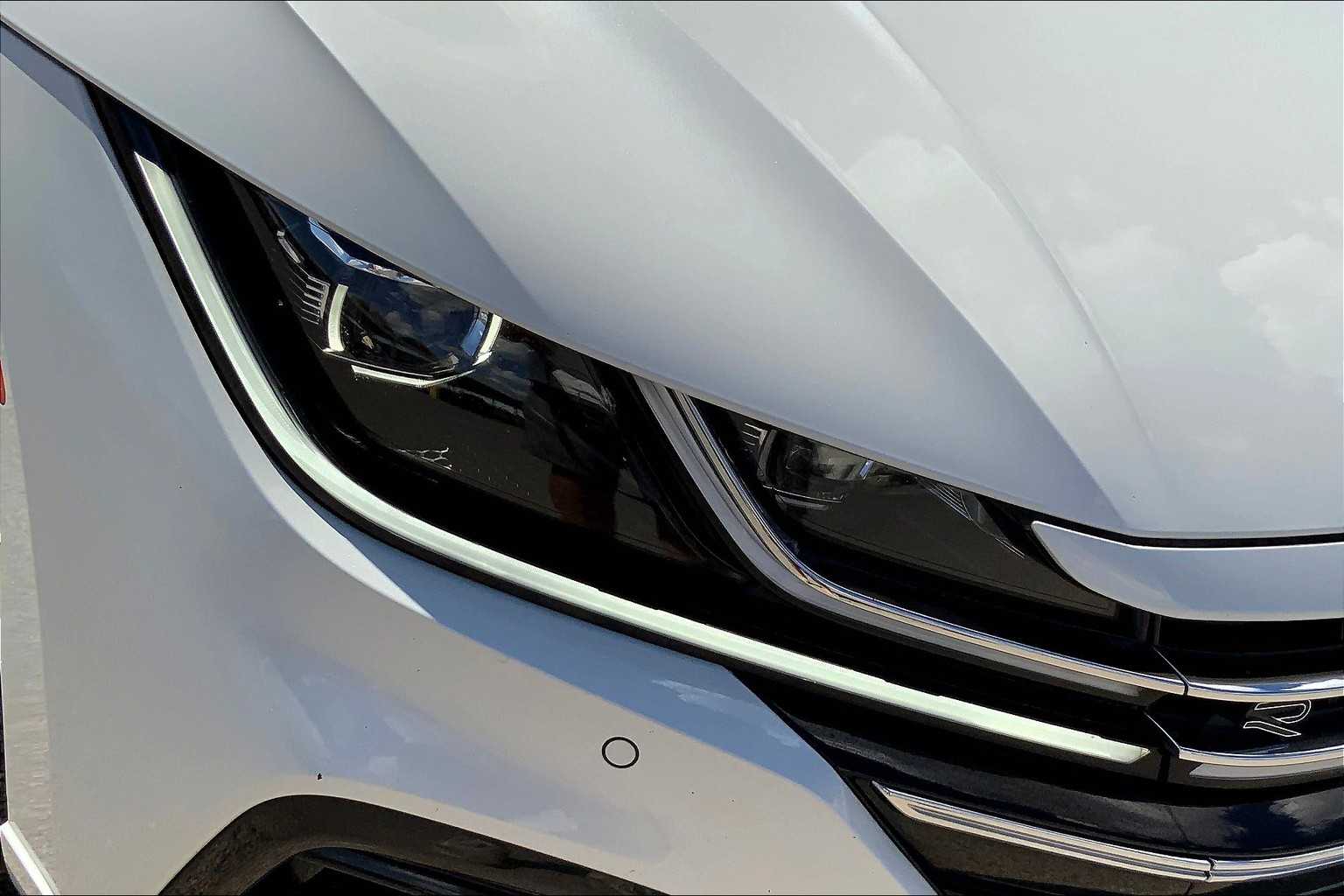 2021 Volkswagen Arteon SEL R-Line photo 25