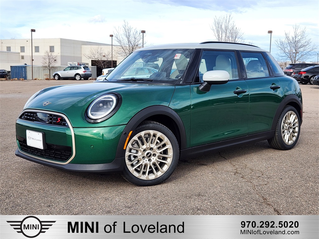 2026 MINI Hardtop 4 Door S's photo