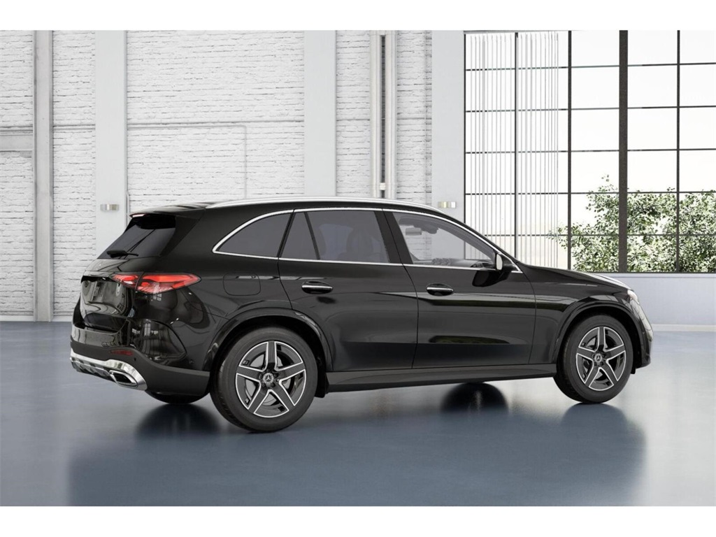 2026 Mercedes Benz GLC 300 photo 17