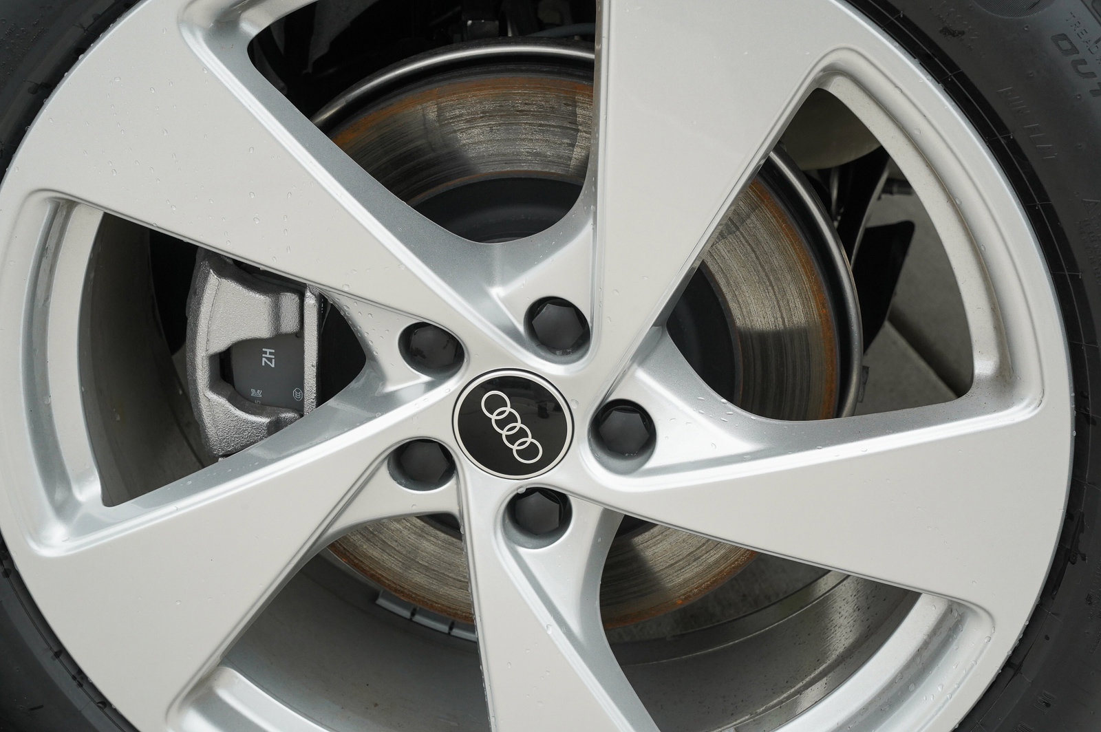 2025 Audi Q5 Premium Plus photo 17