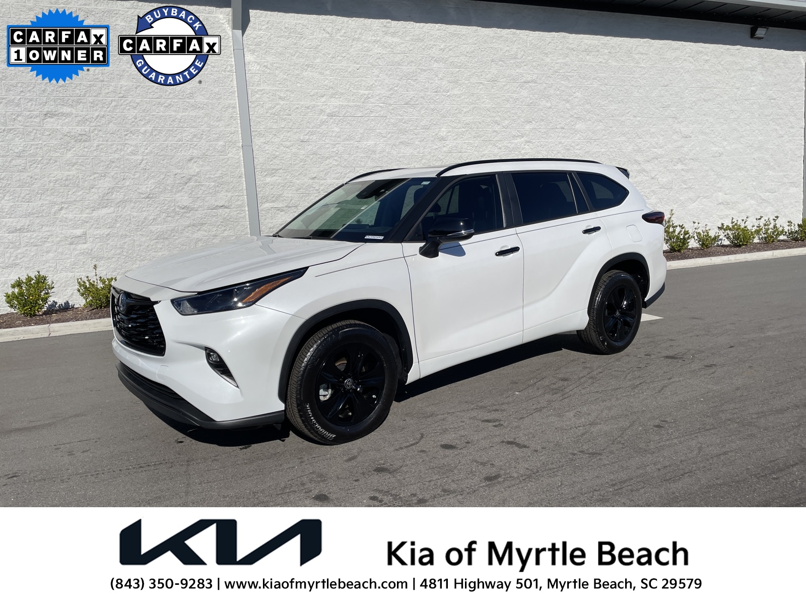 2024 Toyota Highlander XLE Nightshade's photo