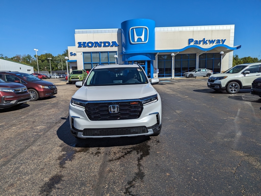 2025 Honda Pilot Elite photo 7