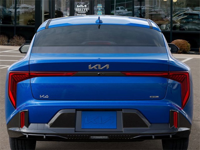 2025 Kia K4 GT-Line photo 11