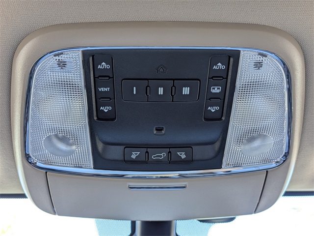 2018 Jeep Grand Cherokee Limited photo 31
