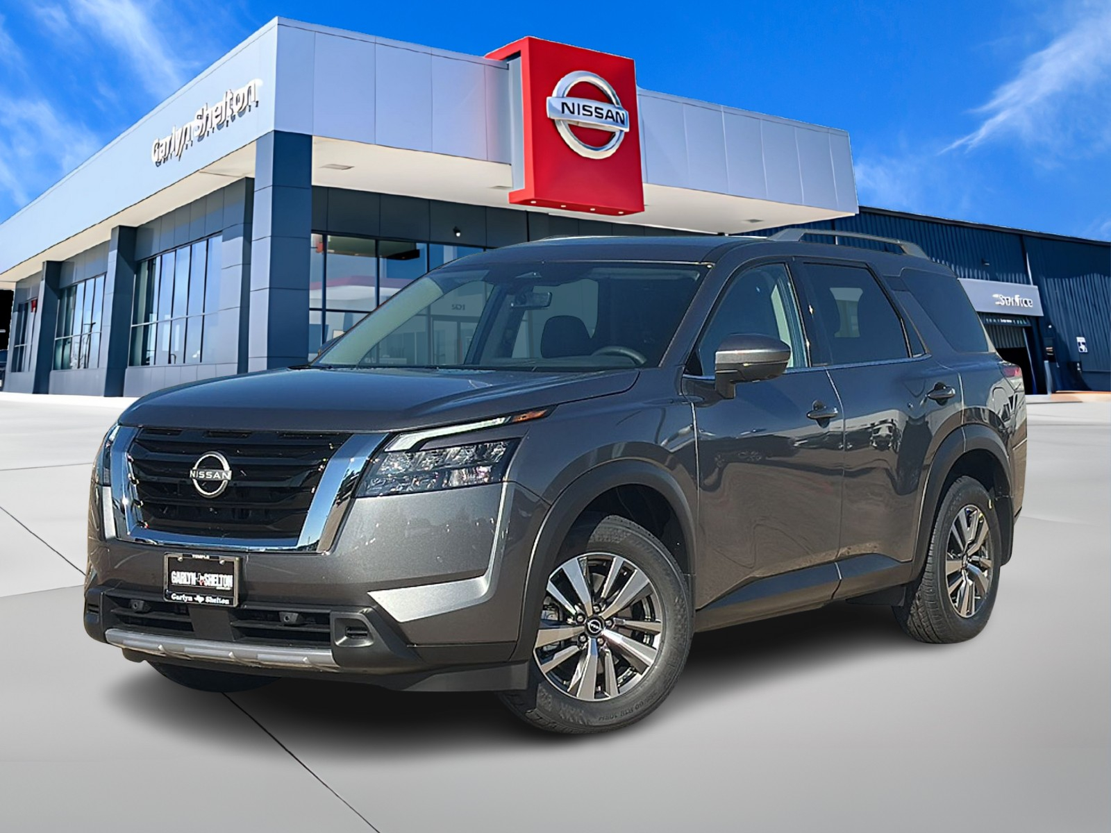 2025 Nissan Pathfinder SL's photo