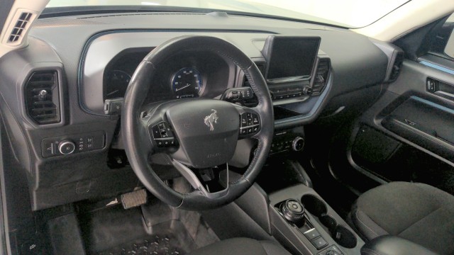 Used 2022 Cactus Grey Ford Badlands image 15