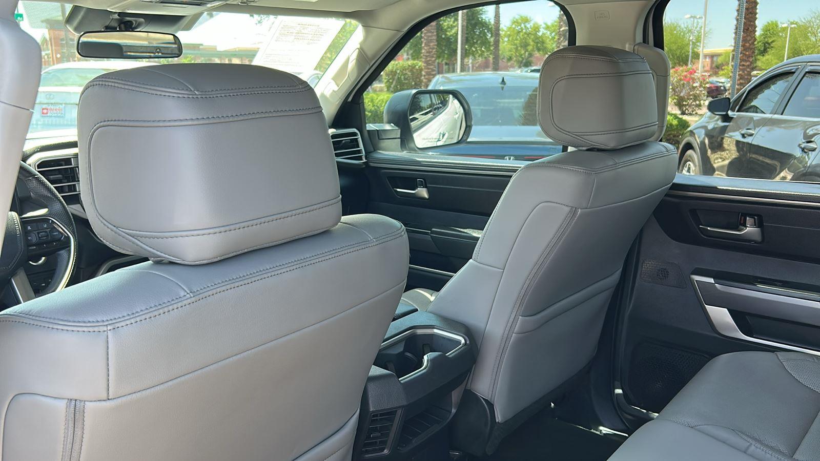 2023 Toyota Tundra SR5 CrewMax photo 16