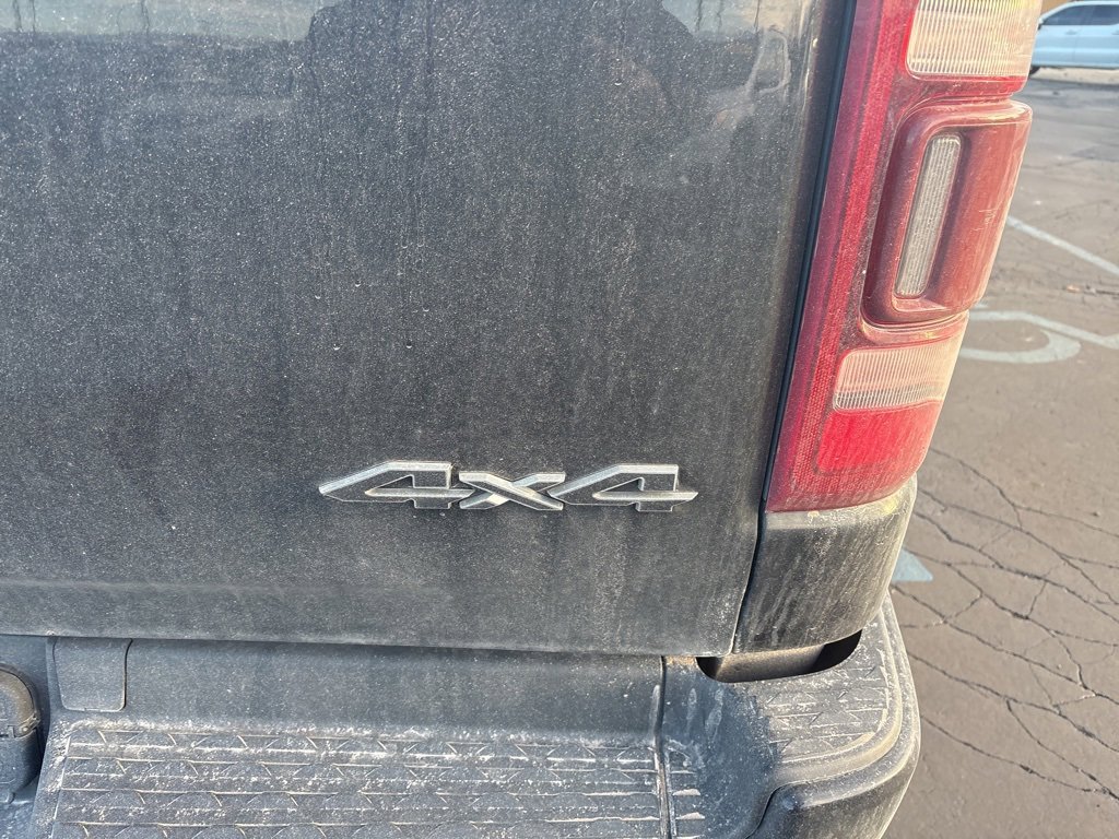 2019 Ram 1500 Laramie photo 3