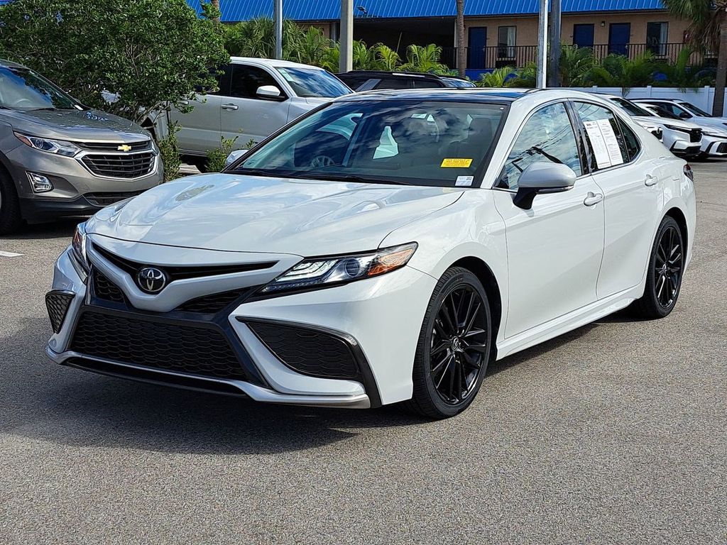 2022 Toyota Camry XSE photo 2