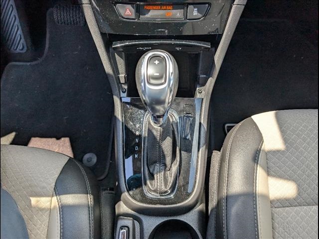 2022 Buick Encore Preferred photo 12