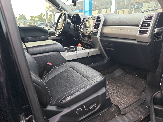 2019 Ford F-350 Lariat photo 7