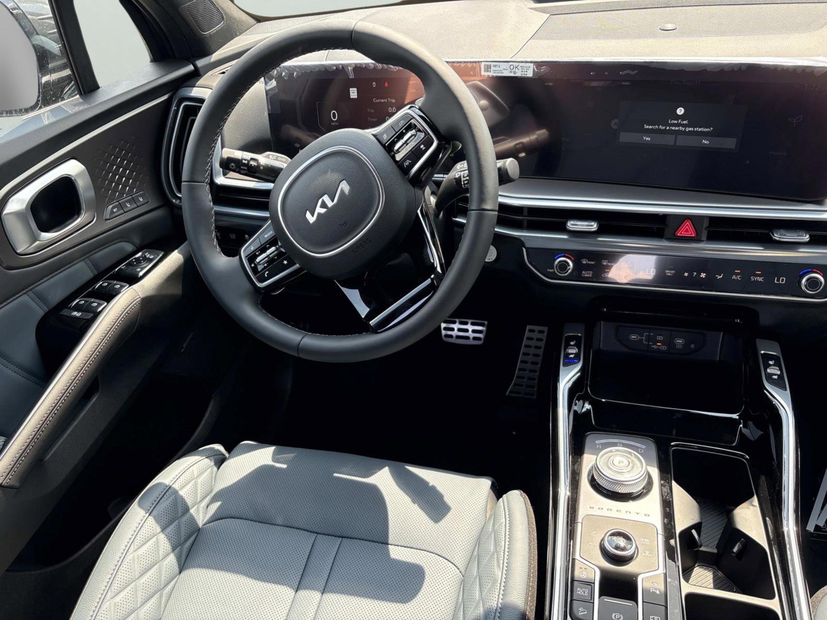 2025 Kia Sorento Hybrid SX Prestige photo 14
