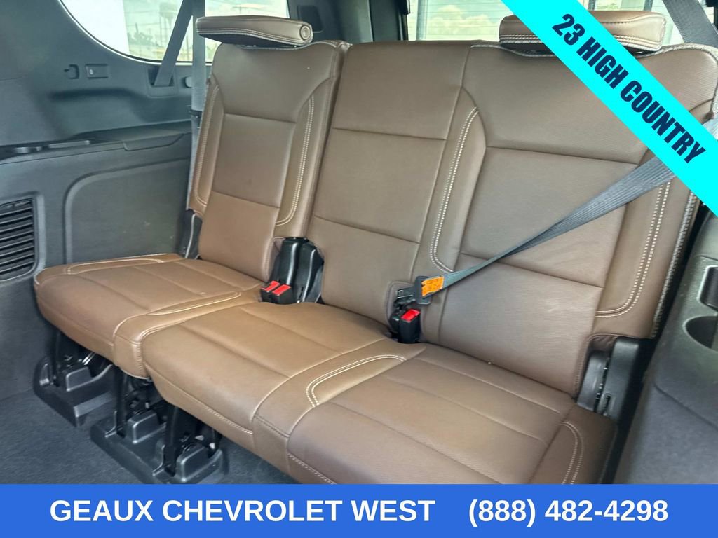 2023 Chevrolet Suburban High Country photo 23