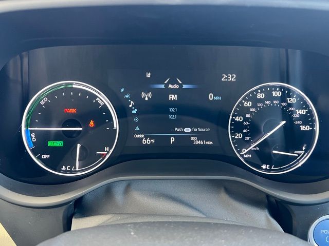 2024 Toyota Sienna Platinum photo 11