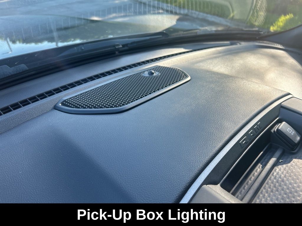 2025 Ram 1500 Tradesman photo 13