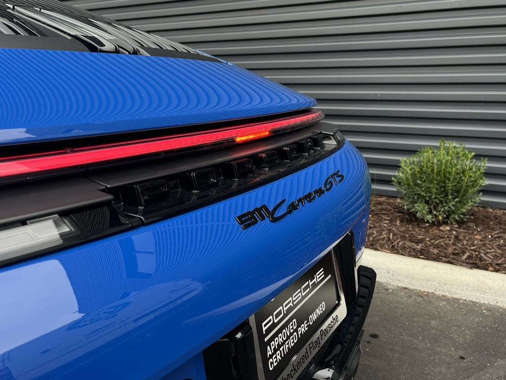2025 Porsche 911 GTS photo 9