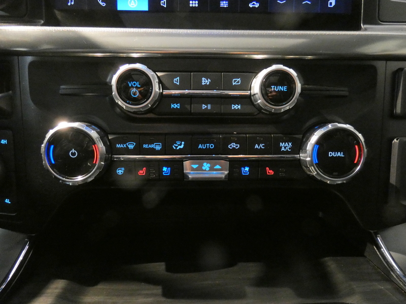 2024 Ford F-150 Lariat photo 13