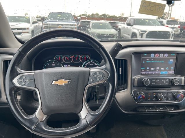 2017 Chevrolet Silverado 1500 LT photo 12