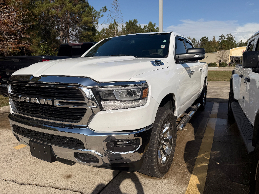 2019 Ram 1500 Big Horn Lone Star photo 3