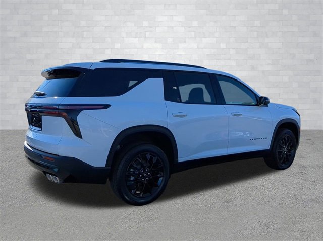 2026 Chevrolet Traverse photo 4