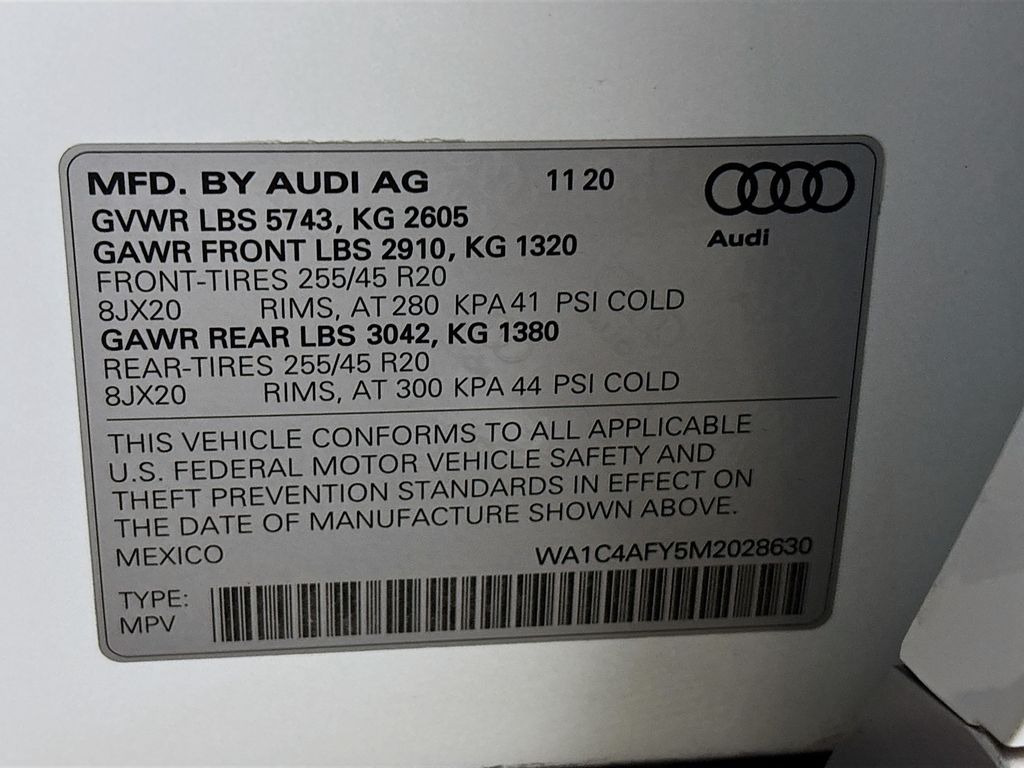 2021 Audi SQ5 Prestige photo 18