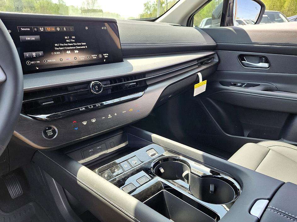 2025 Nissan Murano SV photo 14