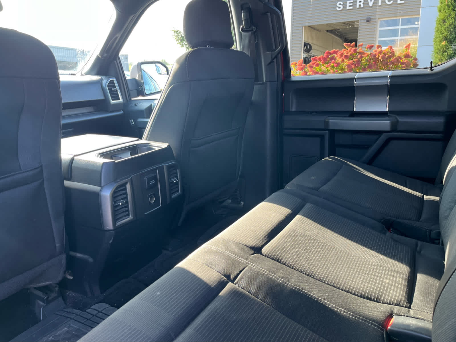 2016 Ford F-150 XLT photo 5