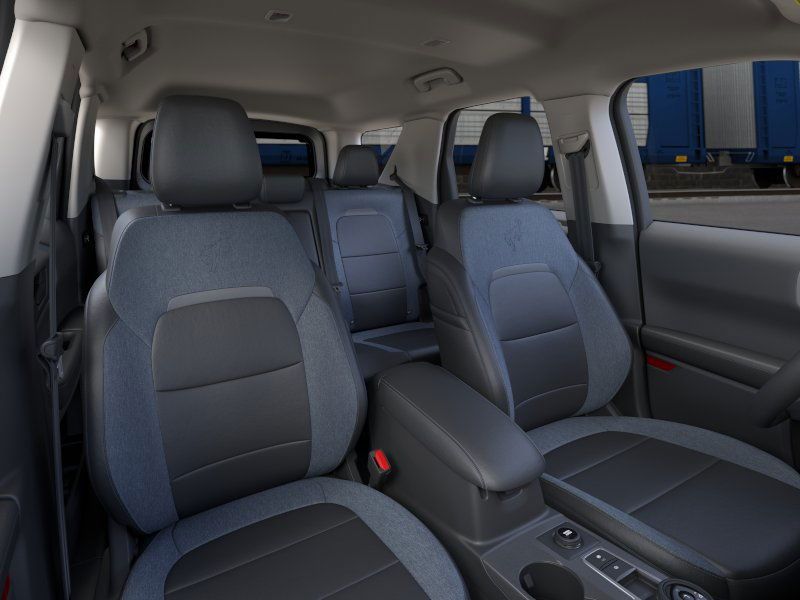2025 Ford Bronco Sport Outer Banks photo 8