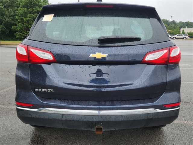 2018 Chevrolet Equinox LS photo 4