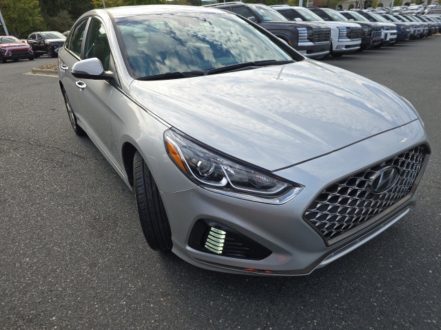 2019 Hyundai Sonata SEL photo 2