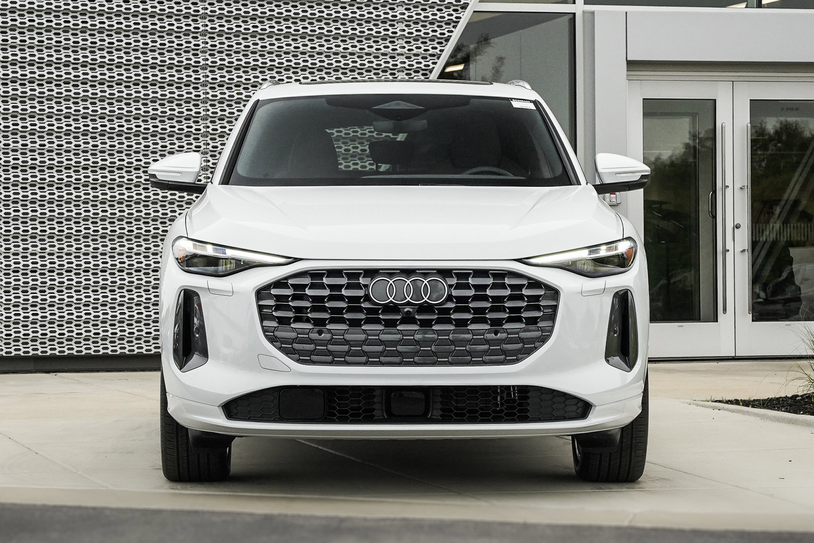 2025 Audi Q5 Premium Plus photo 25