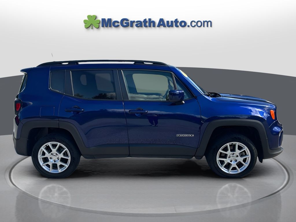 Image of Certified Pre-Owned 2021 Jeep Renegade Latitude