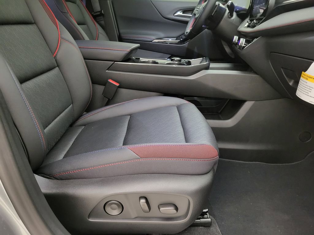 2026 Chevrolet Equinox RS photo 10