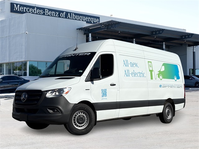 2024 Mercedes-Benz eSprinter Cargo Van Base's photo