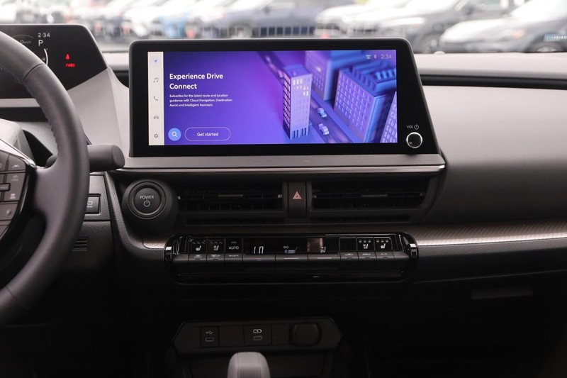 2025 Toyota Prius Limited photo 25