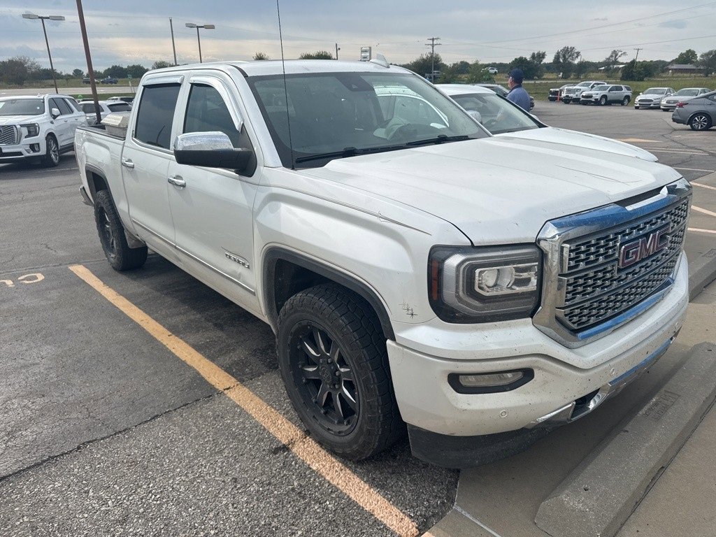 2017 Gmc Sierra 1500 Denali photo 2