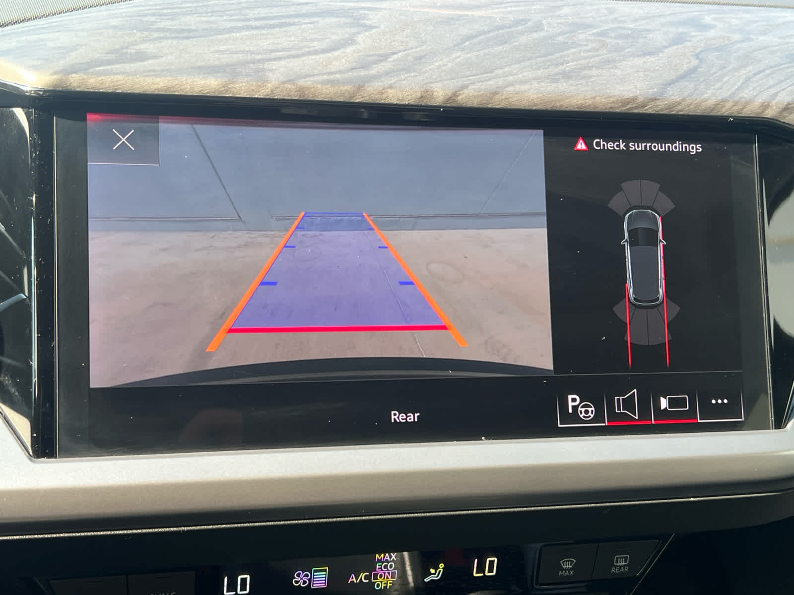 2023 Audi Q4 40 E-tron Premium Plus photo 23